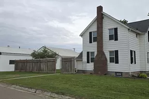 101 Wilson St, Springfield, MN 56087 - Photo 2