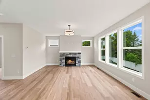 5872 Upper 179th St W, Lakeville, MN 55044 - Photo 8