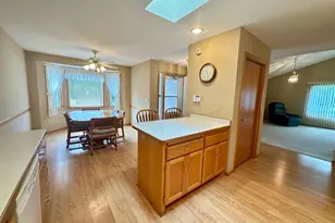 6 Oak Ridge Trail, Circle Pines, MN 55014 - Photo 4