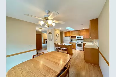 6 Oak Ridge Trail, Circle Pines, MN 55014 - Photo 2