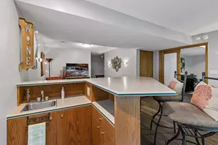 12904 Essex Way, Apple Valley, MN 55124 - Photo 34