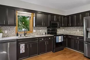 12904 Essex Way, Apple Valley, MN 55124 - Photo 16