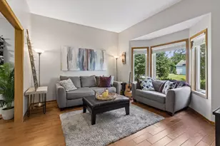 12904 Essex Way, Apple Valley, MN 55124 - Photo 6