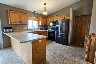 2019 Martini Dr, Sauk Rapids, MN 56379 - Photo 2