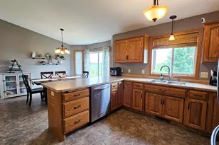 2019 Martini Dr, Sauk Rapids, MN 56379 - Photo 6