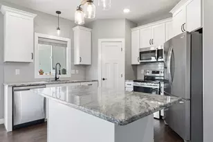 727 Towne Dr NE, Byron, MN 55920 - Photo 18