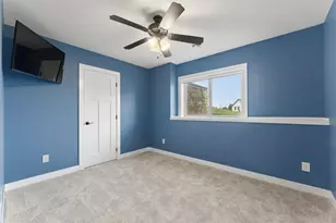 727 Towne Dr NE, Byron, MN 55920 - Photo 8