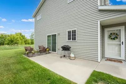 519 Pointe Court SW, Rochester, MN 55902 - Photo 2