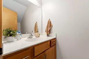 519 Pointe Ct SW, Rochester, MN 55902 - Photo 8