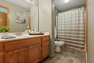 615 N 1st St, Minneapolis, MN 55401 - Photo 12