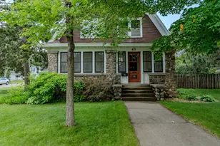 401 3rd St SE, Little Falls, MN 56345 - Photo 2
