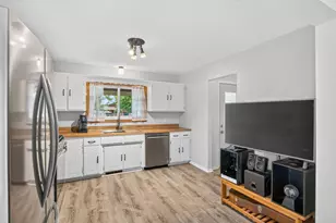 9626 Wellington Ln N, Maple Grove, MN 55369 - Photo 6