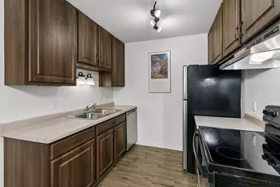 14630 Garrett Avenue #401, Apple Valley, MN 55124 - Photo 4