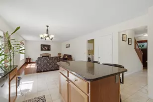 4918 Rusten Rd, Eagan, MN 55122 - Photo 10