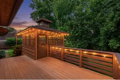 7712 Riverdale Drive N, Brooklyn Park, MN 55444 - Photo 2