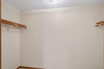 7712 Riverdale Drive N, Brooklyn Park, MN 55444 - Photo 34