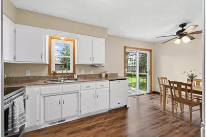 4748 107th Avenue NE, Circle Pines, MN 55014 - Photo 8