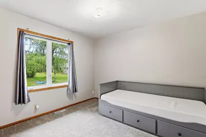 17627 Ionia Court, Lakeville, MN 55044 - Photo 16