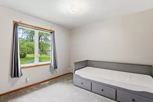 17627 Ionia Ct, Lakeville, MN 55044 - Photo 16