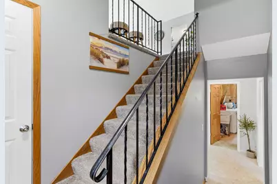 17627 Ionia Court, Lakeville, MN 55044 - Photo 4