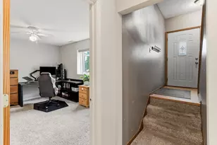 17627 Ionia Ct, Lakeville, MN 55044 - Photo 20