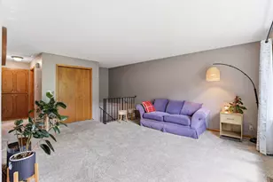 17627 Ionia Ct, Lakeville, MN 55044 - Photo 6