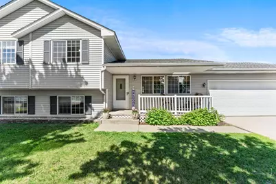 504 S Maple Street, Belle Plaine, MN 56011 - Photo 2