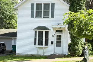 117 Linden St W, Stillwater, MN 55082 - Photo 1