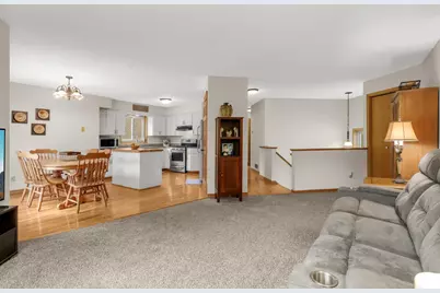5932 Hillcrest Road, Mound, MN 55364 - Photo 6