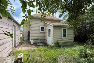308 W College Dr, Marshall, MN 56258 - Photo 4