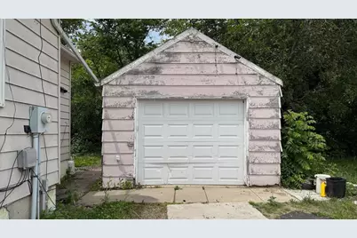 308 W College Drive, Marshall, MN 56258 - Photo 6