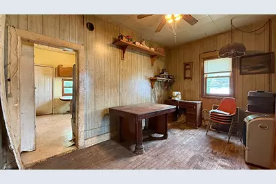 308 W College Drive, Marshall, MN 56258 - Photo 16