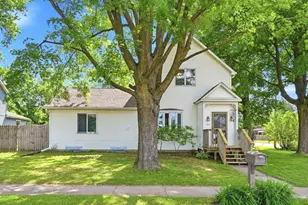 180 S Plum St, Ellsworth, WI 54011 - Photo 4