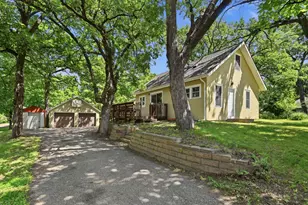 814 Minnesota Blvd, Saint Cloud, MN 56304 - Photo 2