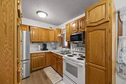 168 Linden Circle, Apple Valley, MN 55124 - Photo 8