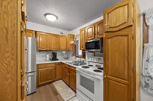 168 Linden Cir, Apple Valley, MN 55124 - Photo 8