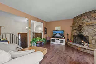 6216 Hackamore Cir, Corcoran, MN 55340 - Photo 8