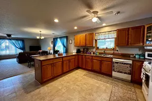 305 E Fillmore, Mabel, MN 55954 - Photo 8
