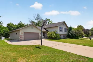 4022 Villa Rd NW, Rochester, MN 55901 - Photo 26