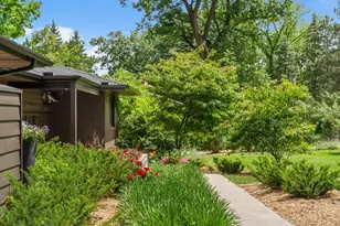549 Turnpike Rd, Golden Valley, MN 55416 - Photo 2