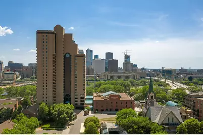 110 Bank Street SE #L2103, Minneapolis, MN 55414 - Photo 42
