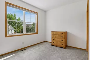 7558 5th St N, Oakdale, MN 55128 - Photo 20
