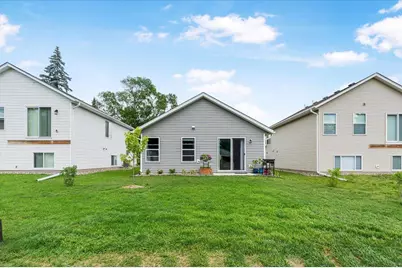 7381 Degrio Way, Inver Grove Heights, MN 55076 - Photo 16