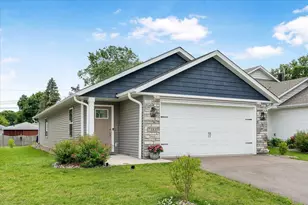 7381 Degrio Way, Inver Grove Heights, MN 55076 - Photo 2