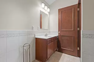 1776 Minnehaha Ave W, Saint Paul, MN 55104 - Photo 26