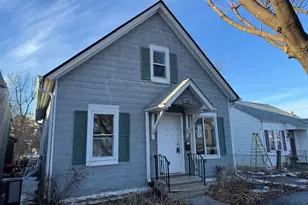 633 Parkway Dr, Saint Paul, MN 55106 - Photo 2