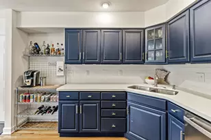 420 Penn Ave S, Minneapolis, MN 55405 - Photo 12