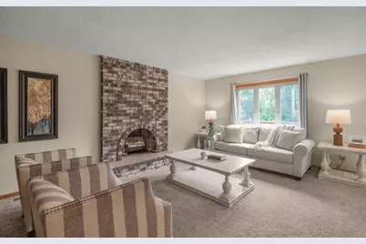10221 Jeffery Lane, Corcoran, MN 55374 - Photo 4