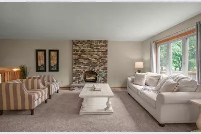 10221 Jeffery Lane, Corcoran, MN 55374 - Photo 2