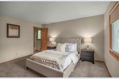 10221 Jeffery Lane, Corcoran, MN 55374 - Photo 14